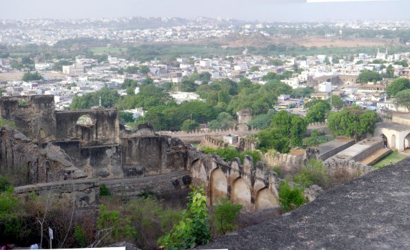 2009-05 - Hyderabad - Golconda Fort 02 PCS